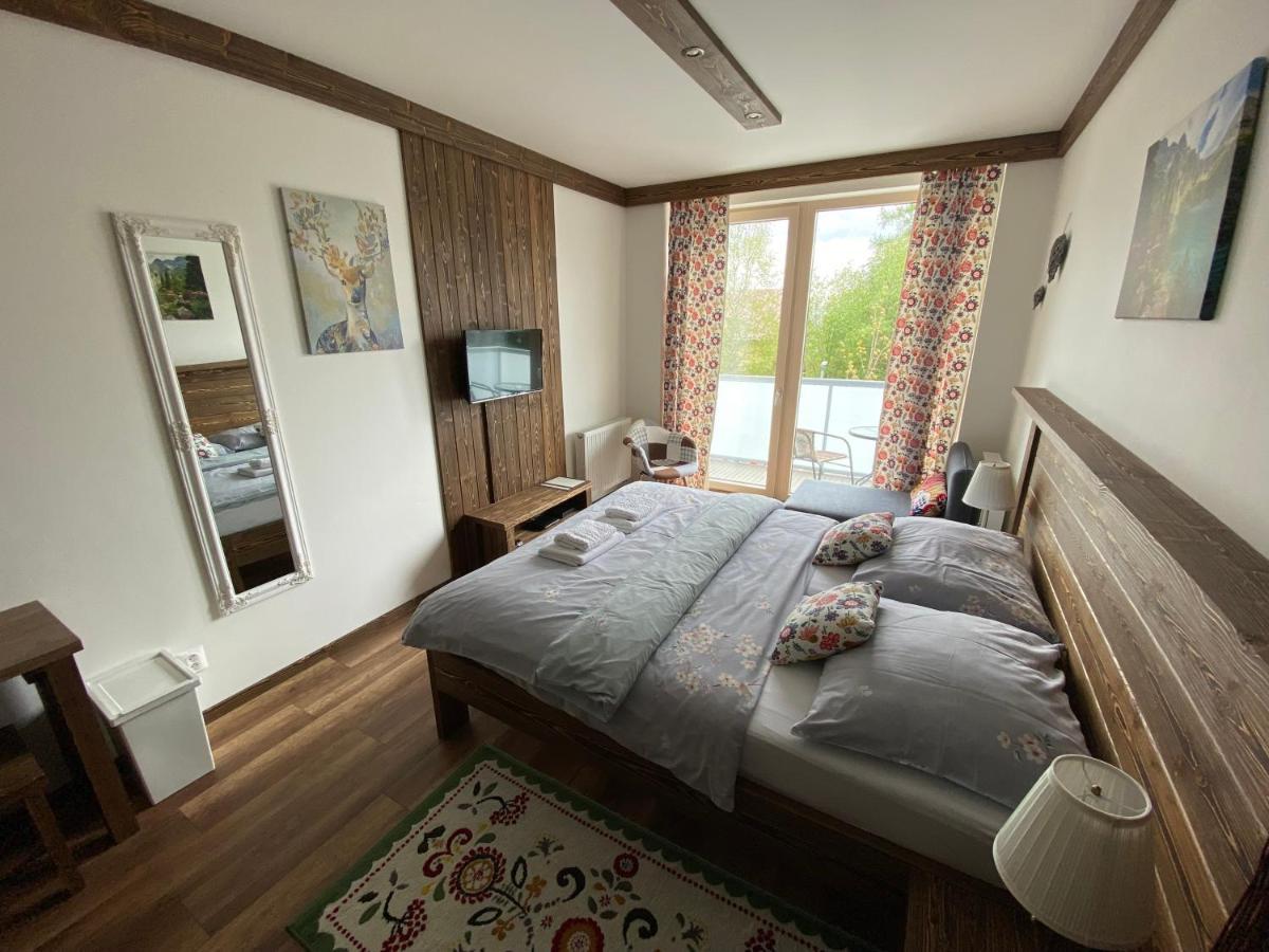 Apartmany Veternica V Bernarde วิสโซเค ดาตรี ภายนอก รูปภาพ