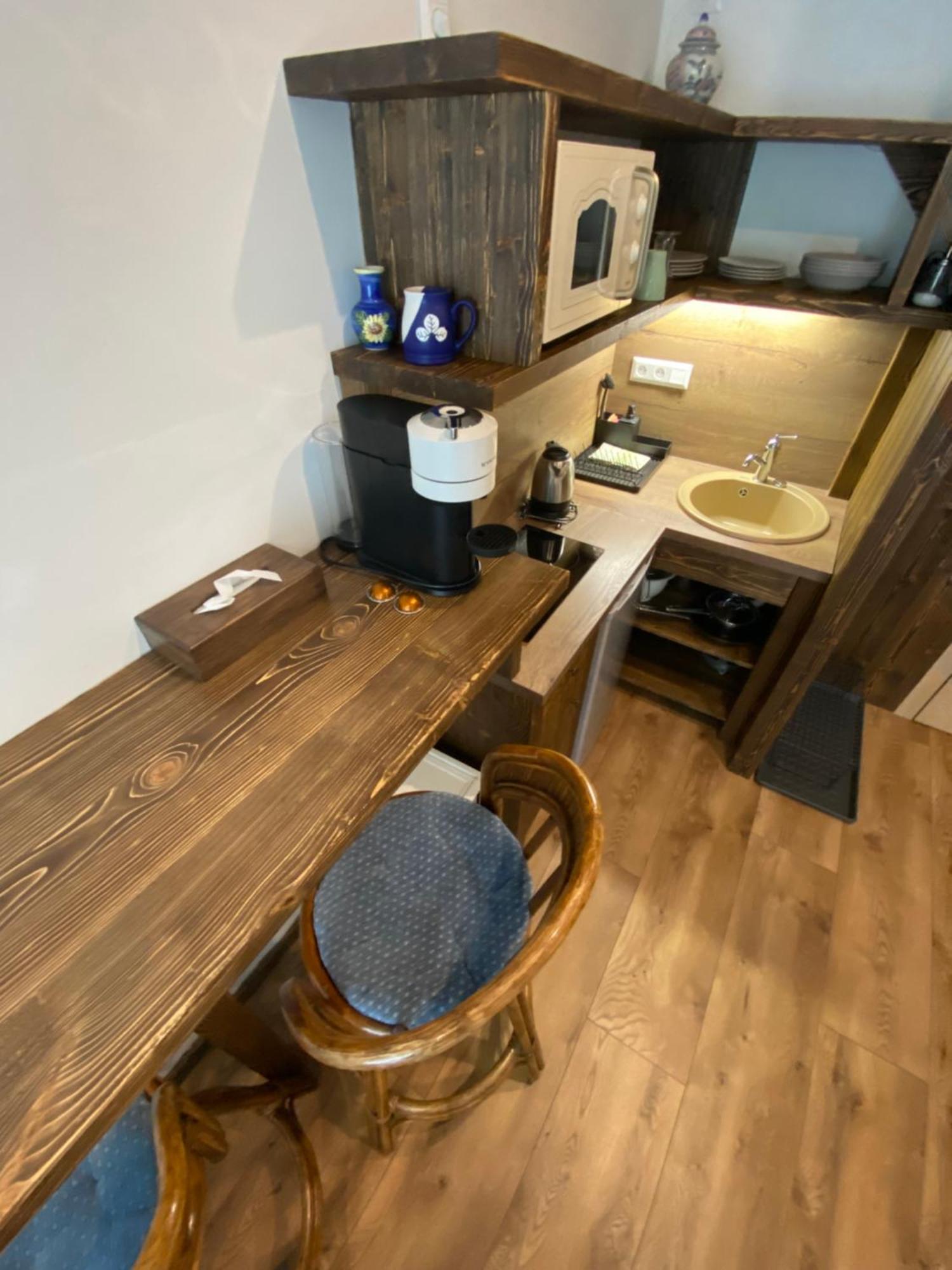 Apartmany Veternica V Bernarde วิสโซเค ดาตรี ภายนอก รูปภาพ